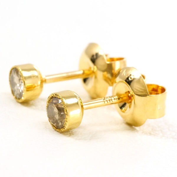 K18YG ピアス ダイヤ 0.11 ×2 総重量約1.2g 中古 美品 送料無料 ☆0315