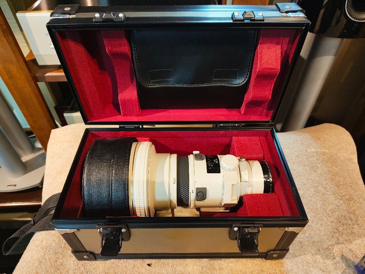 MINOLTA ミノルタ HIGH SPEED AF APO TELE 300mm 1:2.8 一眼レフ用AFレンズ ケース付 現状品 【動作未確認】