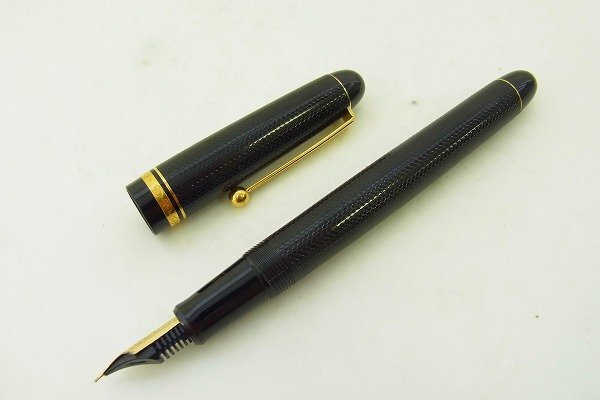 C042-J42-659◎ PILOT パイロット 14K-585 万年筆 現状品③ 渋谷 ◎