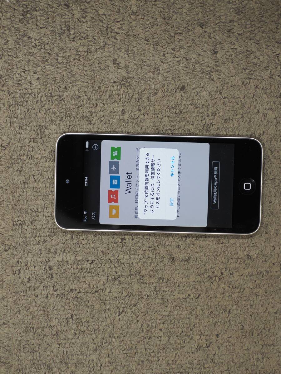Apple iPod touch 第5世代 16GB シルバー A1509 ME643J/A 画面黄ばみ有