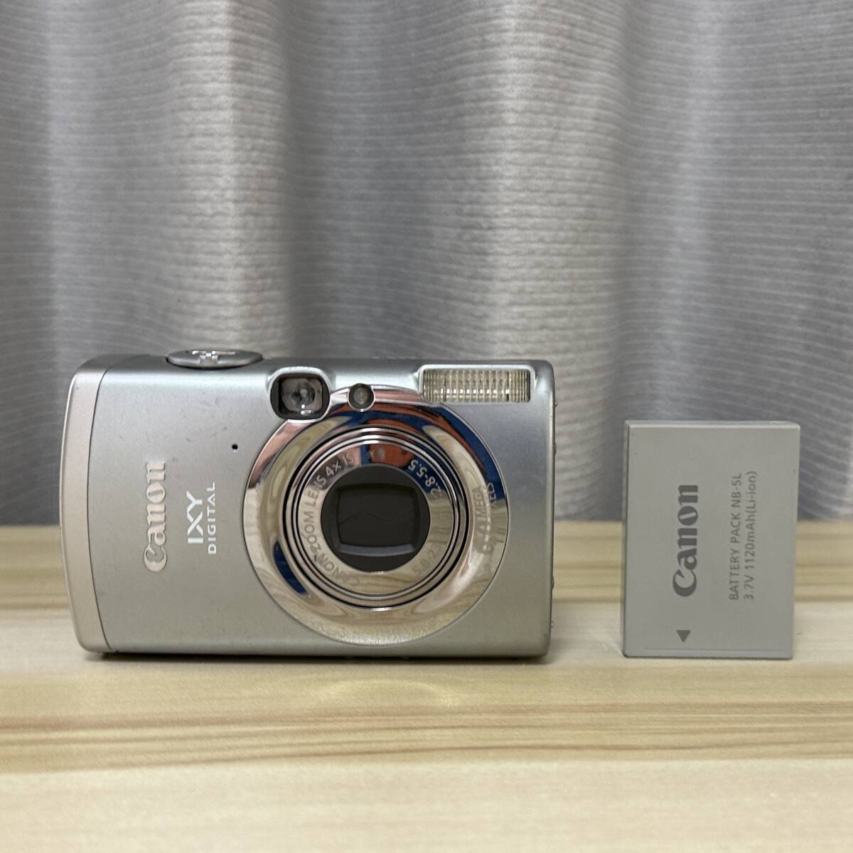 Canon IXY DIGITAL 800 is　　デジタルカメラ　デジカメ　現状販売品　ジャンク扱い品