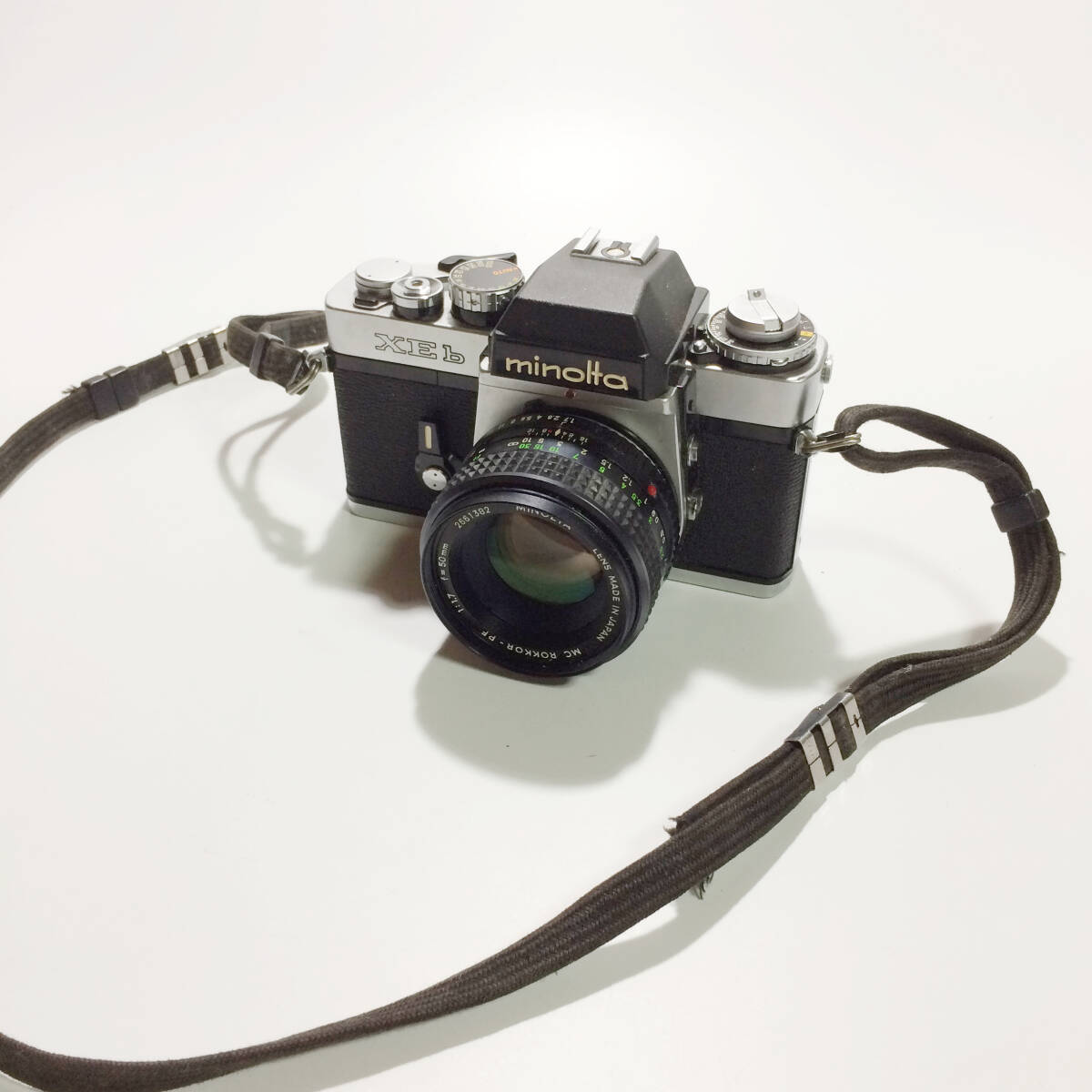 Minolta ミノルタ XE-b 一眼レフ フィルムカメラ MC ROKKOR-PF 50mm F1.7 レンズ付 現状品