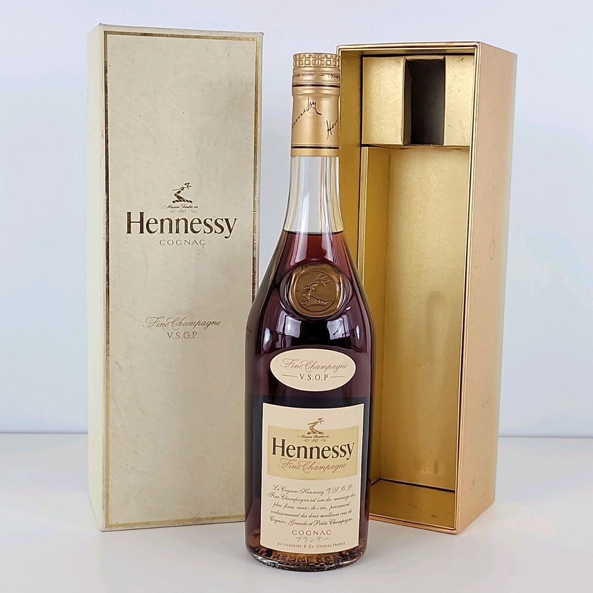 ★未開栓 ヘネシー VSOP ファインシャンパーニュ 700ml 箱付 コニャック 古酒 人気 BFF12