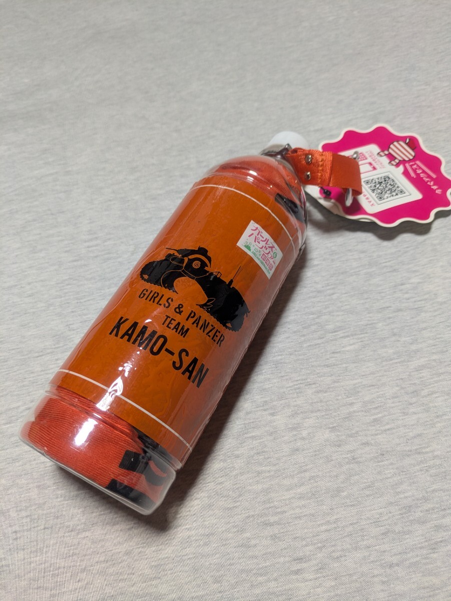 ◆新品◆ガールズ＆パンツァー KAMO-SAN 　メンズ半袖Tシャツ　Mサイズ◆オレンジ 未使用品　ペットボトルホルダー　しまむらコラボ