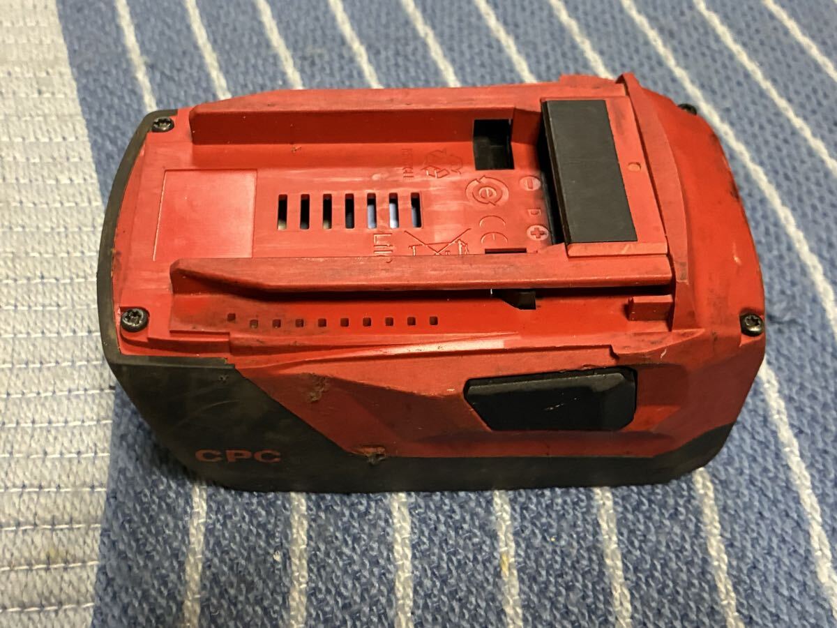 ヒルティ HILTI 純正 21.6V/22V 7.92Ah バッテリー ジャンク品 動作未確認