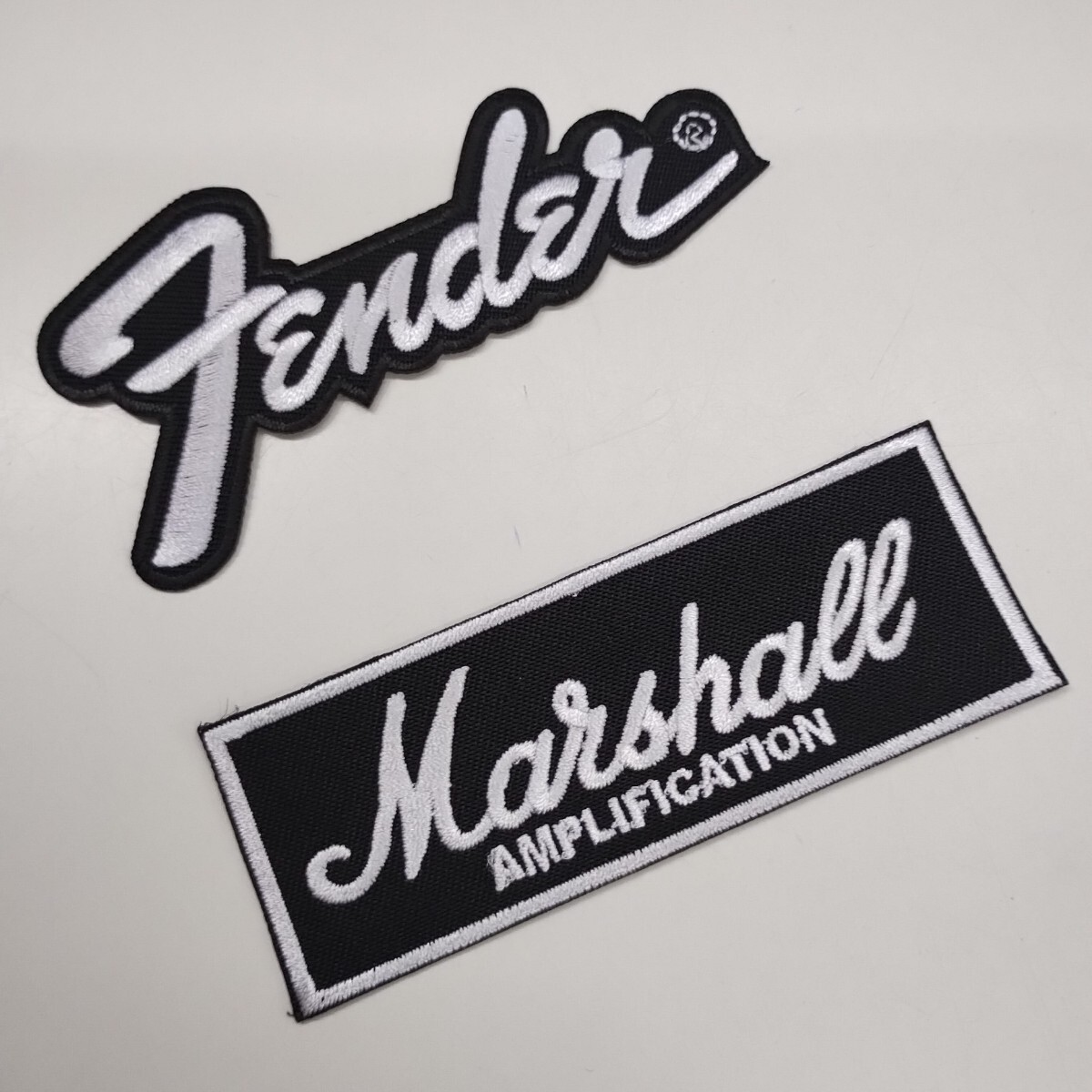 ◎ F e n d e r　M a r s h a l l　と記されたワッペン 2枚セット s005