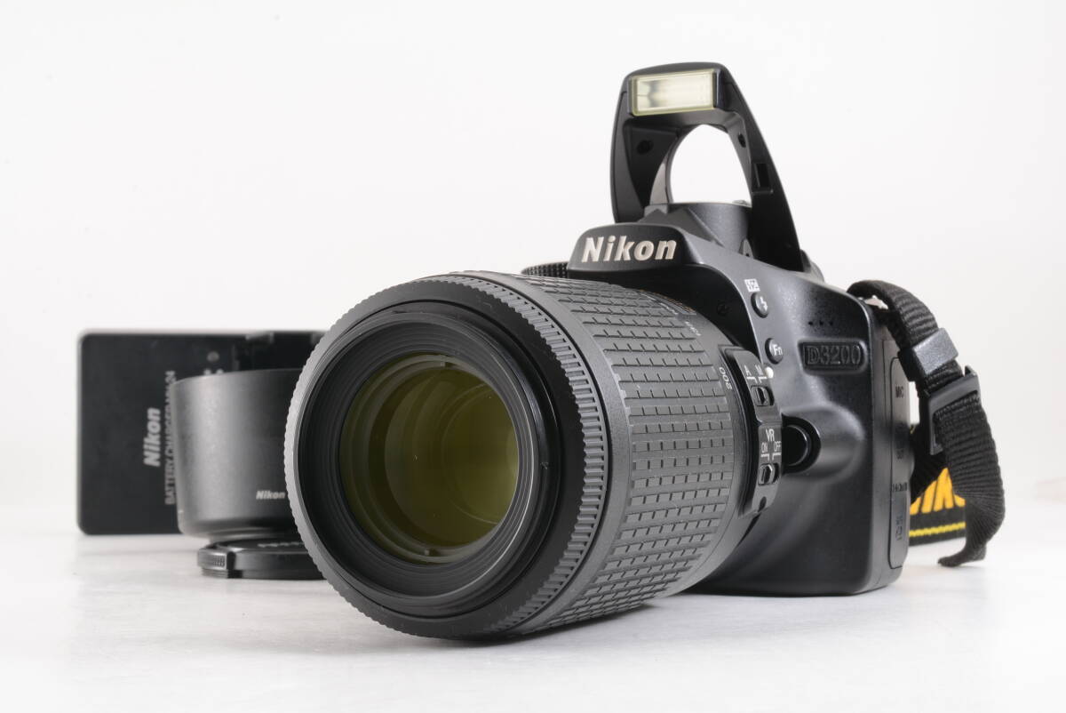 シャッター回数 2510回 動作品 ニコン Nikon D3200 レンズ AF-S DX NIKKOR 55-200mm G ED VR デジタル一眼カメラ フード 充電器付 管F3316