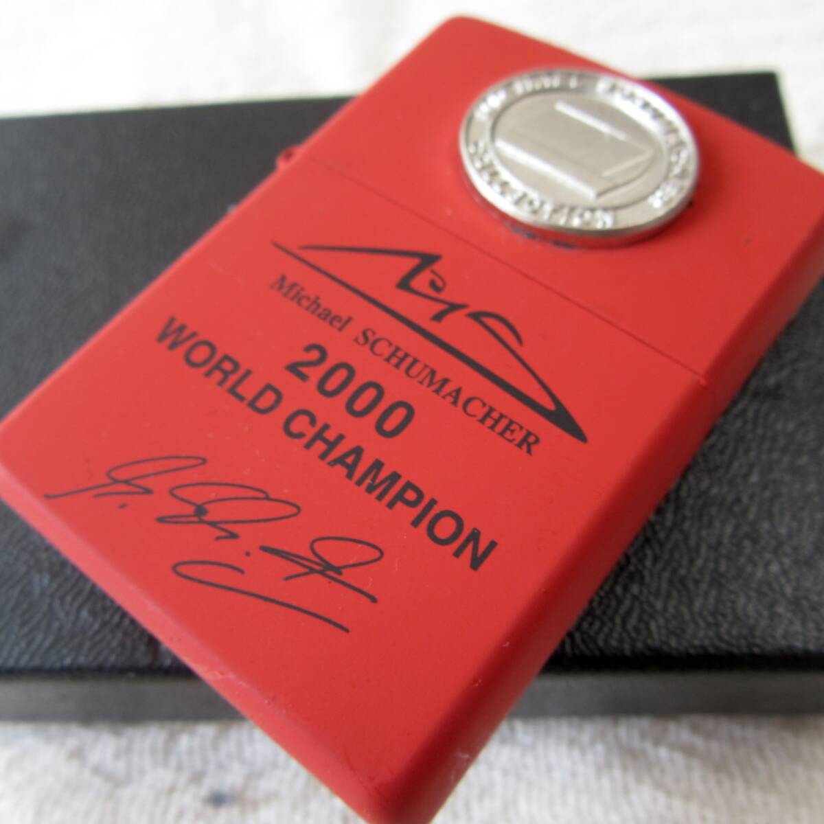 限定品★未使用Zippo52【ミハエル シューマッハ 2000 ワールドチャンピオン】シリアルナンバー入 オイルライター F1 Michael Schumacher