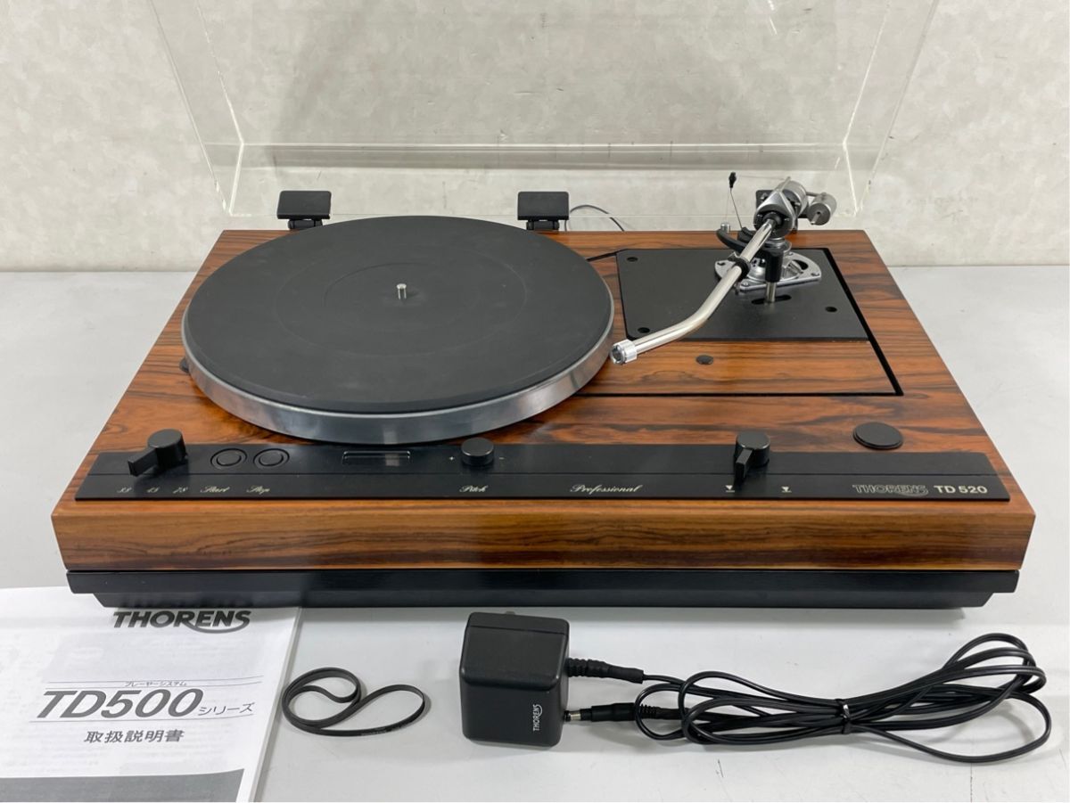 a3832 動作良好 THORENS TD520 TD-520 オートリフトアップ レコードプレーヤー SME 3012-R トーンアーム 搭載 ゴムベルト等付 50/60Hz共通