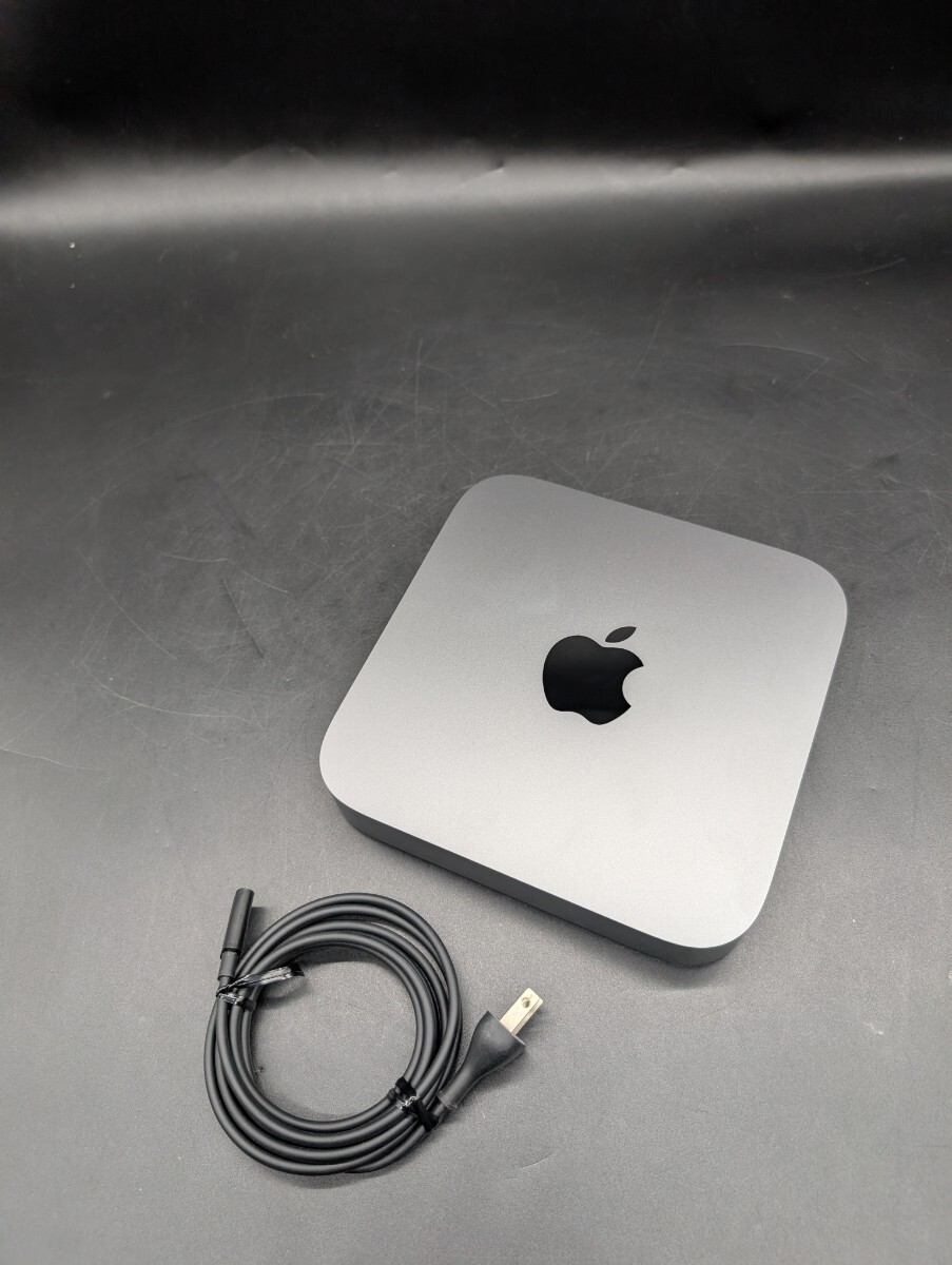 【起動OK】Apple Mac mini 2018 (Core i7 3.20GHz, 8GB RAM, 512GB SSD)