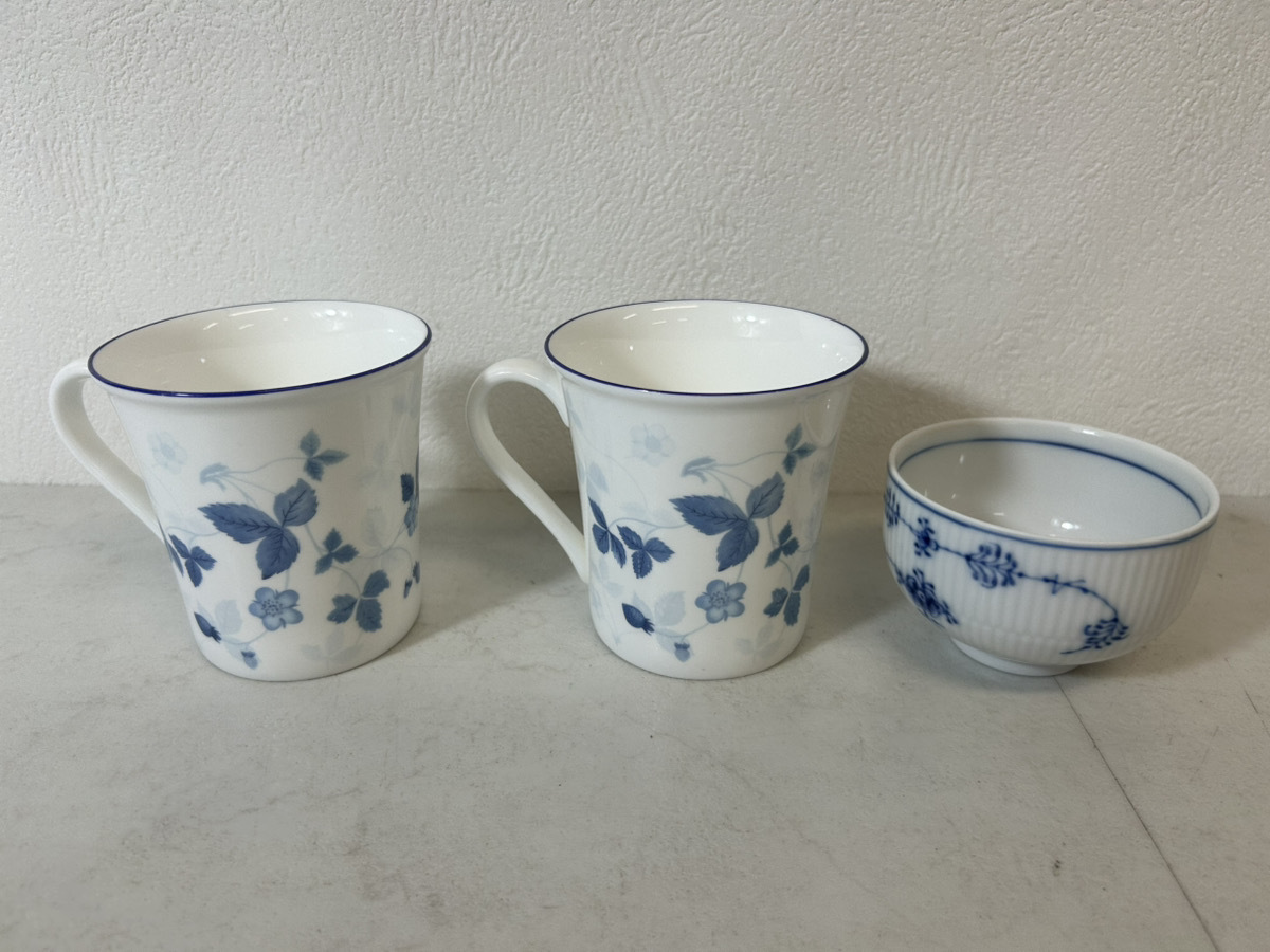 14773-042★WEDGWOOD ブルー＆ホワイト ストロベリーブルー マグカップ2客/ROYAL COPENHAGEN ブルーフルーテッド 湯呑 1客 101/2383★