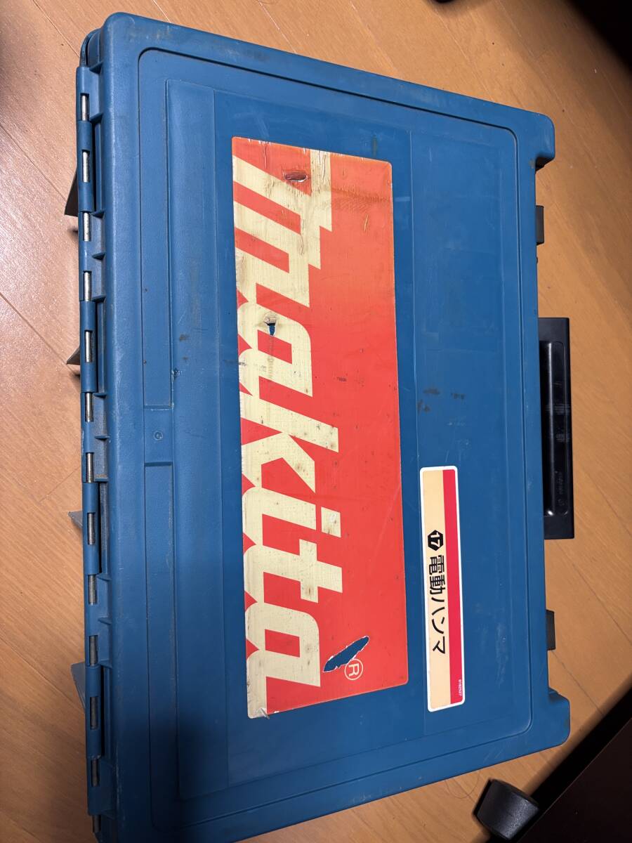 マキタ makita 電動ハンマ HM0830 六角軸 17mm 取扱説明書・ケース・ブルポイント付き ハツリ 斫り 軽い動作確認済