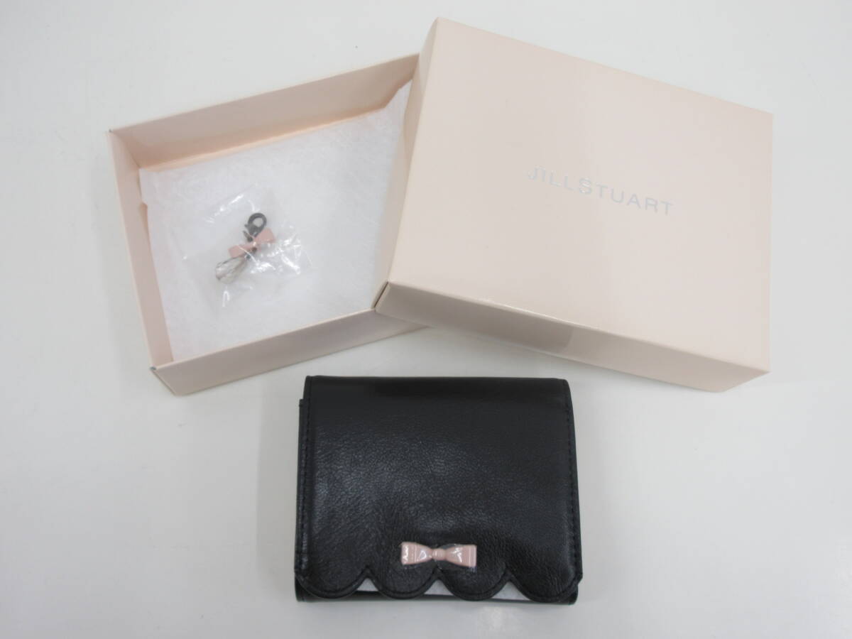 未使用品　JILLSTUART　ジルスチュアート　三つ折り財布　黒　ブラック　コンパクトサイズ