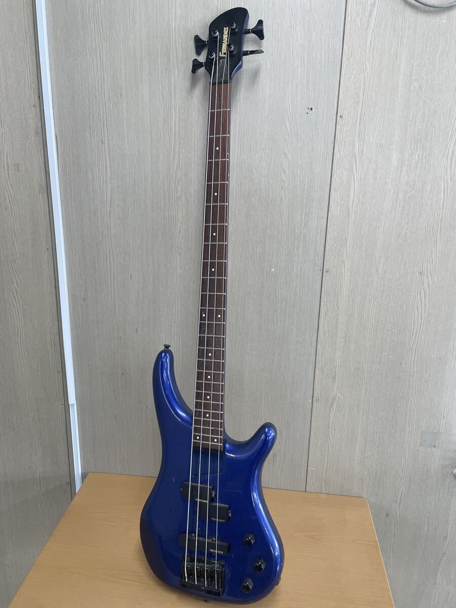 #FERNANDES フェルナンデス エレキベース ブルー　弦楽器