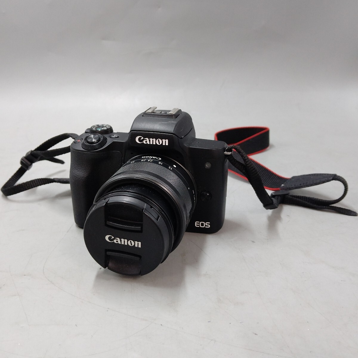 A Canon キャノン EOS Kiss M2 ミラーレス一眼 EF-M 15-45mm F3.5-6.3 IS STM ブラック　134208022732 動作未確認