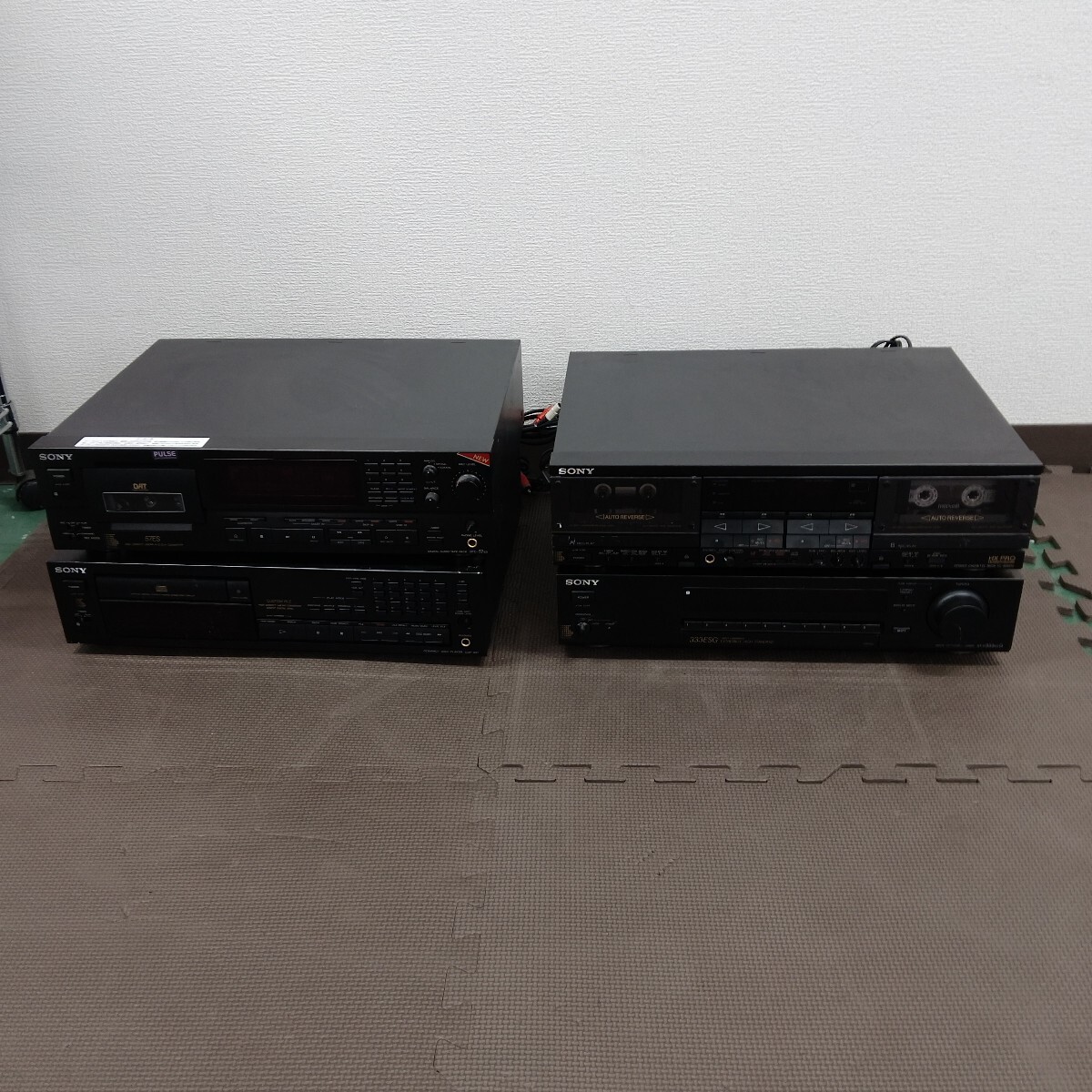 A SONY ソニー オーディオ　4つまとめ売り　ステレオチューナー　カセットデッキ等　ST-S333ESG TC-WR910　 DTC-57ES CDP-991　通電確認済