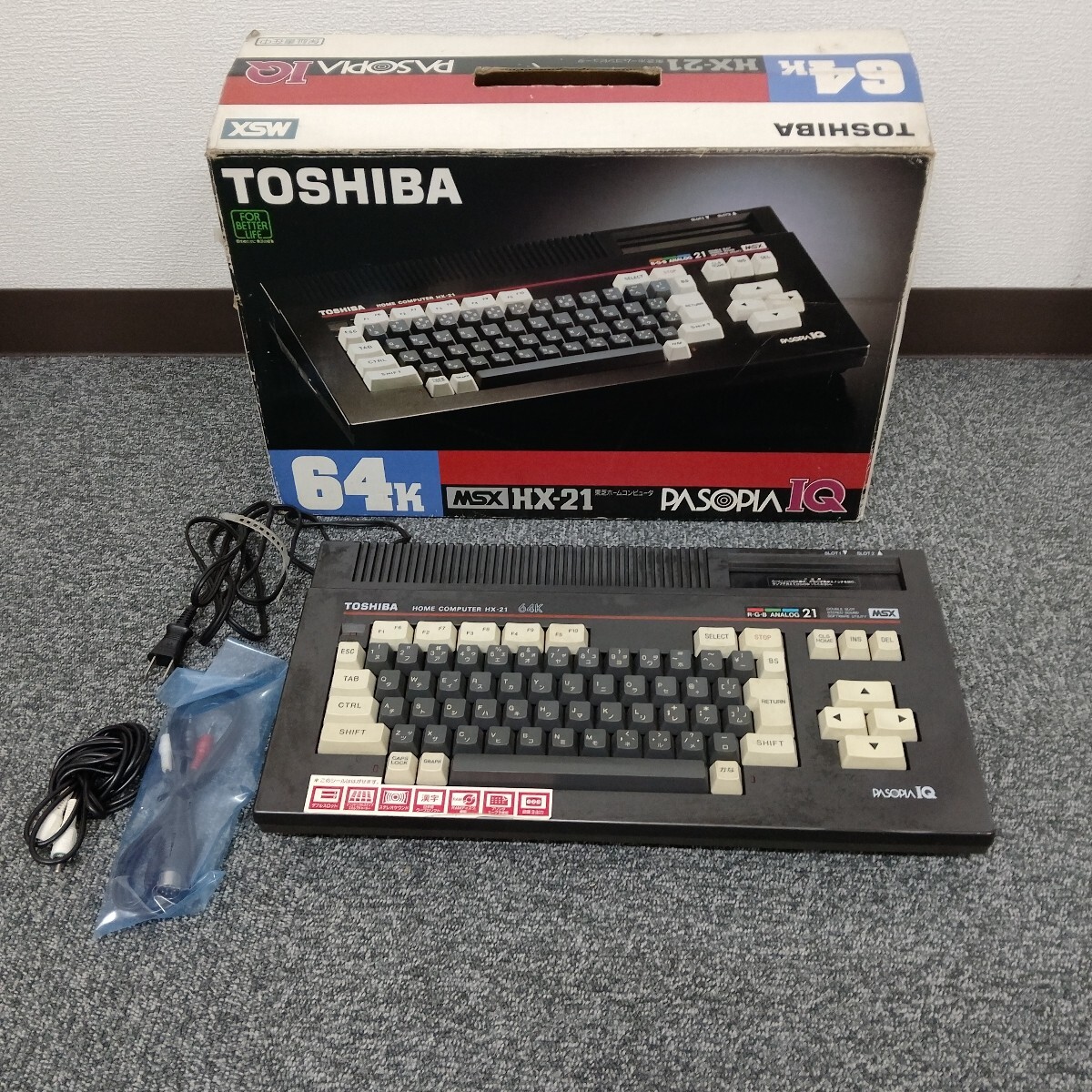 B TOSHIBA 東芝 ホームコンピュータ HX-21　64K 107116 通電確認済