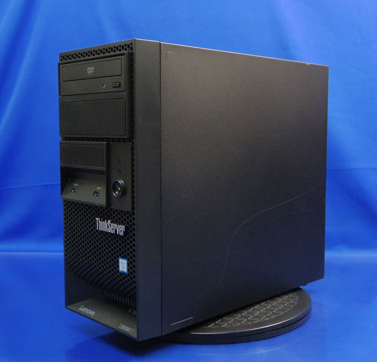 Lenovo Think Server TS150/Xeon E3-1225v6/メモリ16GB/SSD250GB HDD2TB/OS有/Quadro K2200/Windows10 デスク PC レノボ サーバー K060812K