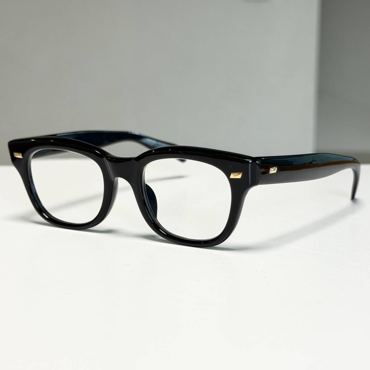 ◆vintage eyewear ヴィンテージ 眼鏡フレーム メガネ ウェリントン型 セルロイド製 雰囲気抜群 44□22 ブラック BLACK 黒