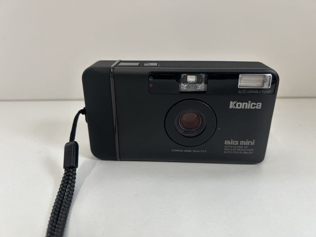 ③ コニカ コンパクトフィルムカメラBiG mini BM-301（ビッグミニ）