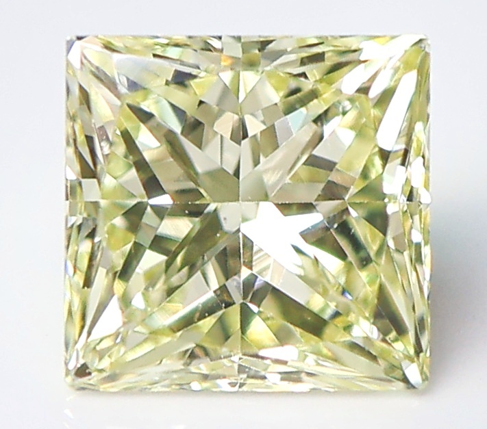 【100円～】VS2！0.333ｃｔ 天然ダイヤ FANCY LIGHT YELLOW（ナチュラルカラー）RCT