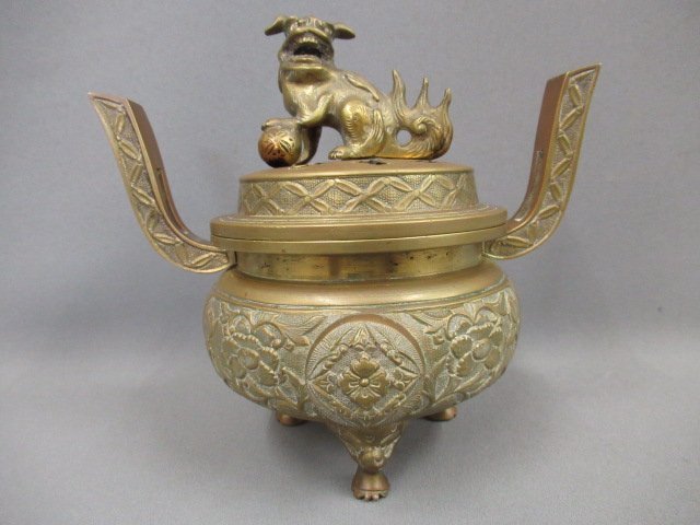 【銅製　特大丸型　香炉】時代物仏教美術　寺院仏具　浄土真宗・本願寺　高・18cm　重・2.4Kg