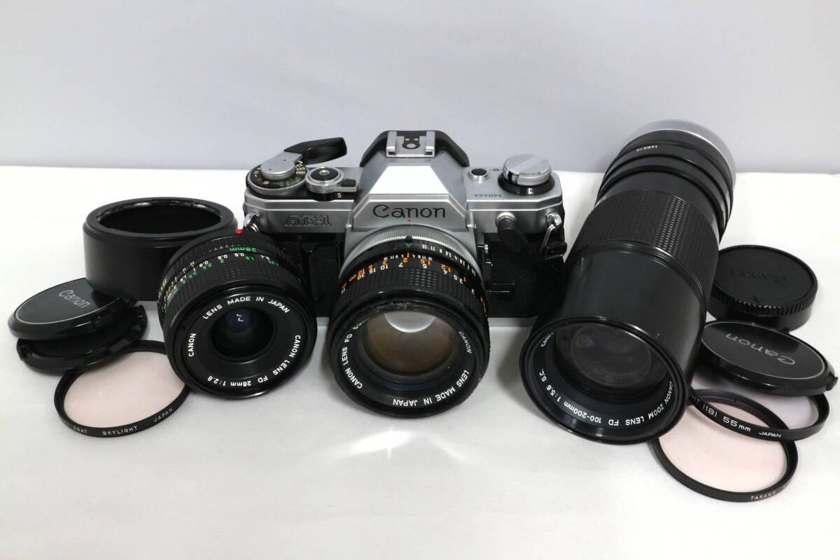 【動作確認済】Canon AE-1 シルバー + FDレンズ3本セット 50mm F1.4 S.S.C. 28mm 100-200mm キヤノン 一眼レフカメラ 通電OK Y392