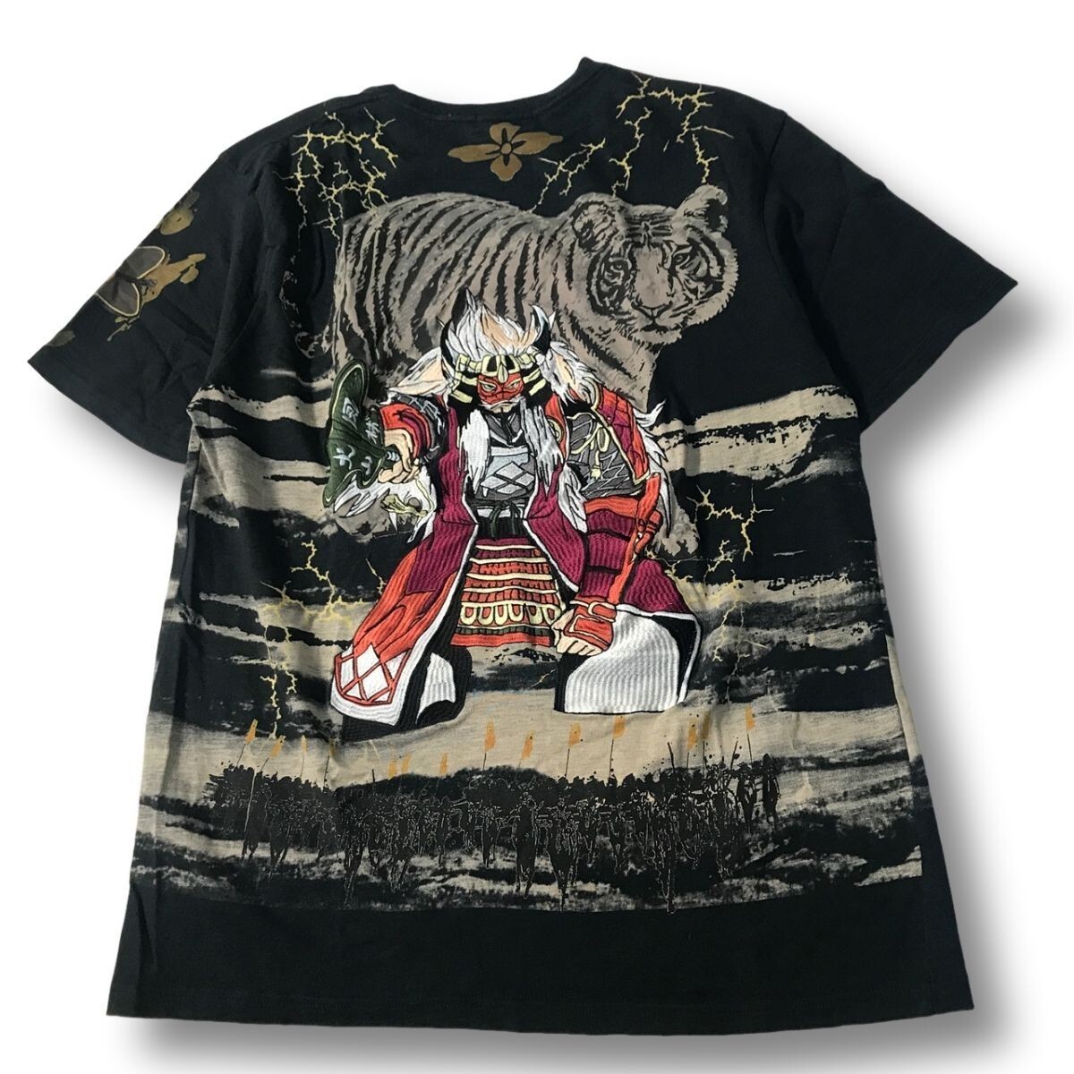 《良品◎》楽土 ラクド★バッグデザイン*虎*半袖Tシャツ*カットソー*ブラック*サイズ4(MS5464)◆S60