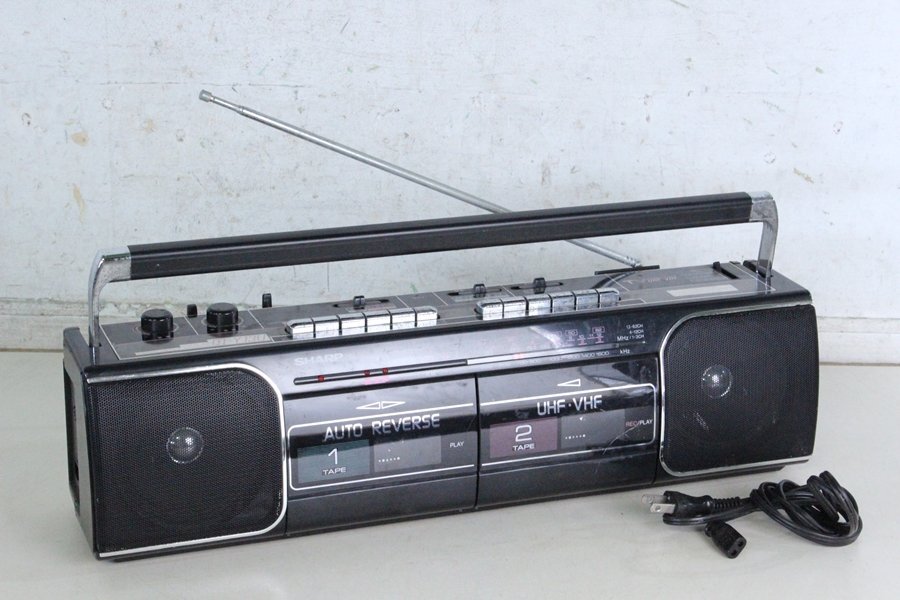 TB526シャープ ダブルラジカセ QT-Y13U 電源コード付◇通電OK/現状品/カセットテープレコーダー/昭和レトロ/ブラック/古道具タグボート