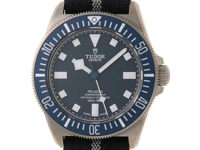 TUDOR チュードル ペラゴス FXD M25707B/25-0001 腕時計 チタン/ステンレス/ファブリック ネイビー文字盤 メンズ 自動巻き【中古】472