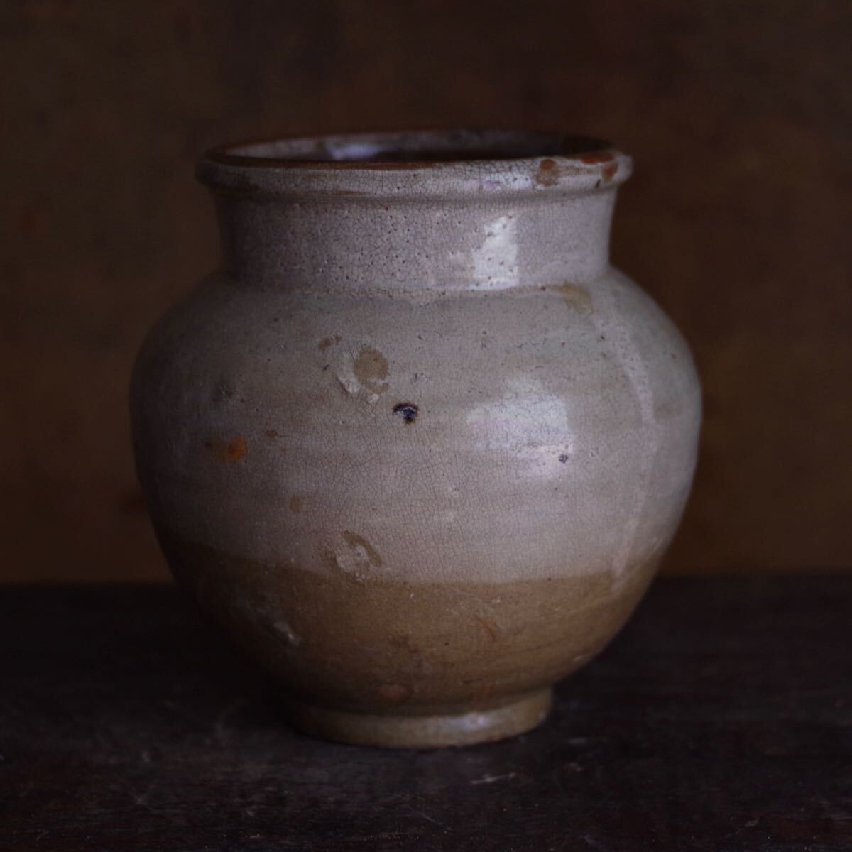井戸味の李朝壺 李朝末期 花器 花瓶 茶道具 古民藝 骨董 アンティーク 茶道具 検 高麗 朝鮮 壷 やちむん 高取 古唐津 粉引き 無地刷毛目