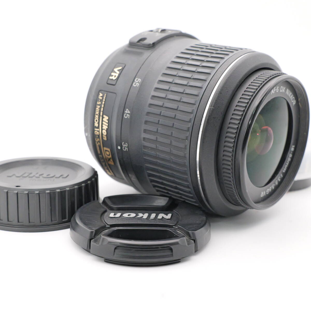 【かめら屋】美品 Nikon ニコン AF-S 18-55mm F3.5-5.6G VR 前後キャップ付 動作品　y60