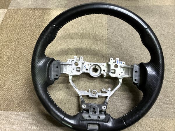 LEXUS レクサス 30系 IS IS300 IS300h IS200t Fスポーツ 純正 レザー ステアリング ハンドル NX RC CT GS120-07110 AVE30