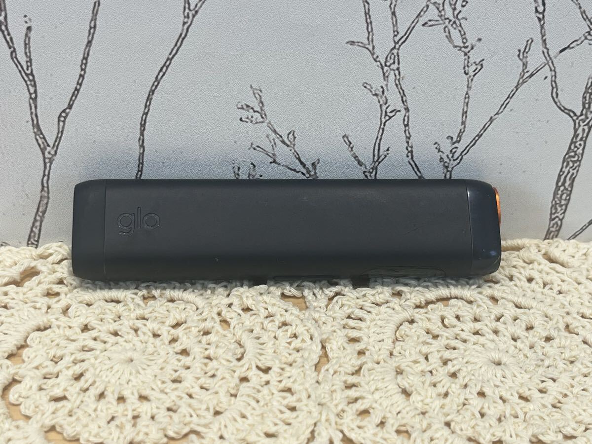 【通電・充電確認済み】glo グロー 加熱式タバコ 本体のみ モデル G6301 電子タバコ ブラック系
