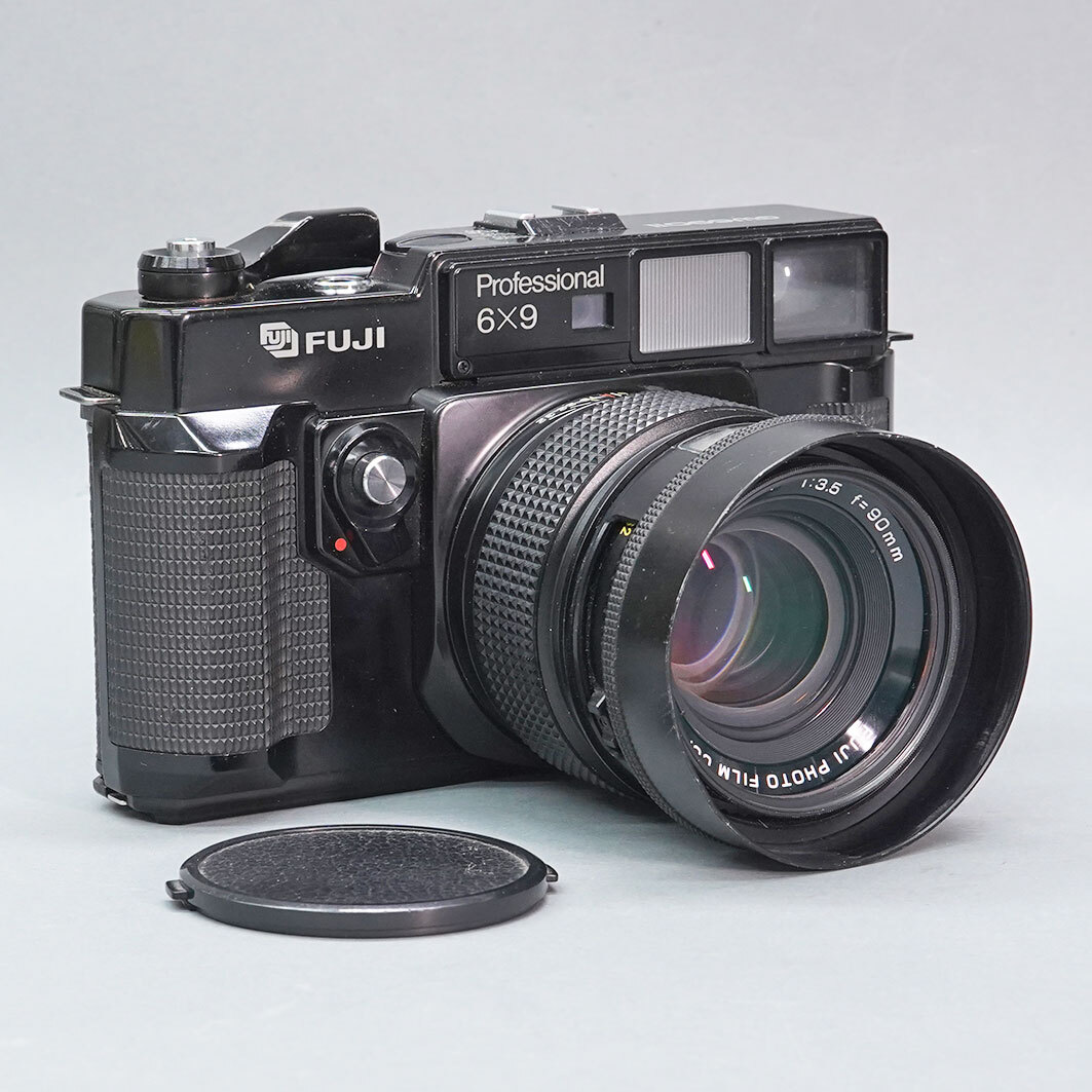 【98】FUJIFILM　GW690Ⅱ　Professional 6x9 EBC FUJINON F3.5　90mm付　中判カメラ