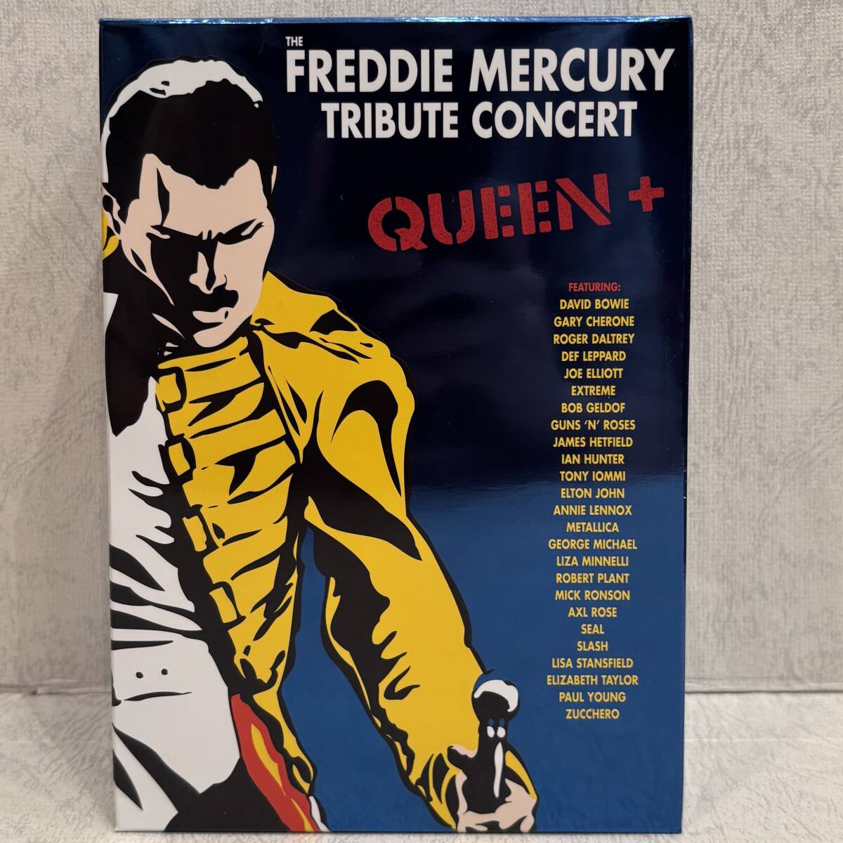 初回限定生産!3DVD＋Tシャツ フレディ・マーキュリー・トリビュート・コンサート~エクステンデッド・ヴァージョン/Queen Freddie Mercury