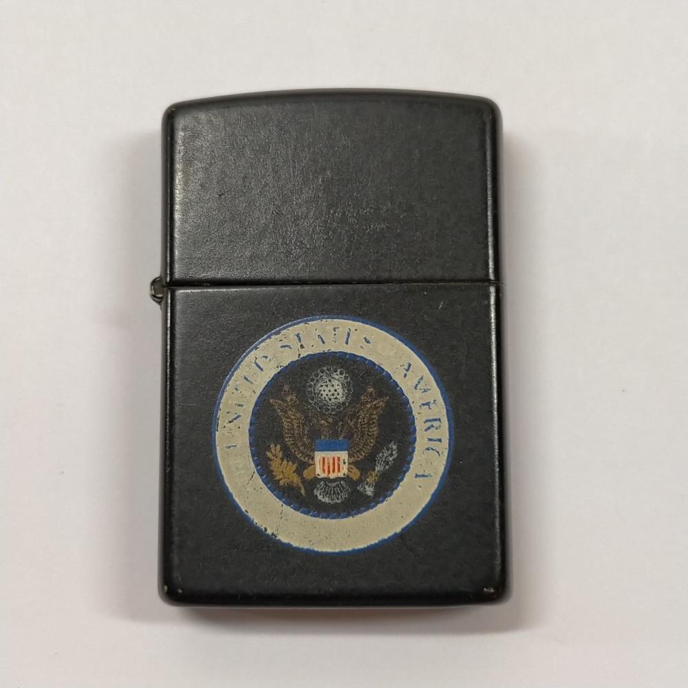 5点以上落札で送料無料！ Zippo ジッポ 黒 アメリカ国章デザイン ミリタリー ライター 1073248