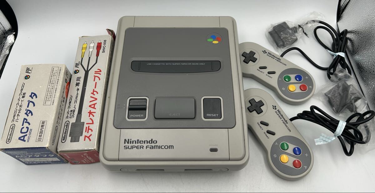 【2854】通電確認済　 Nintendo スーパーファミコン　SHVC-001 ACアダプター　ケーブル付　現状品　（m.y6.9）