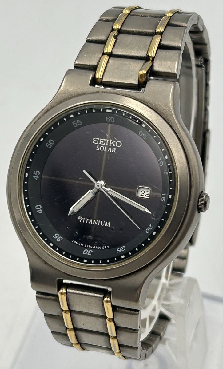【2805】 SEIKO SOLAR TITANIUM 5Y75-1A00 腕時計　動作未確認　（m6.1）