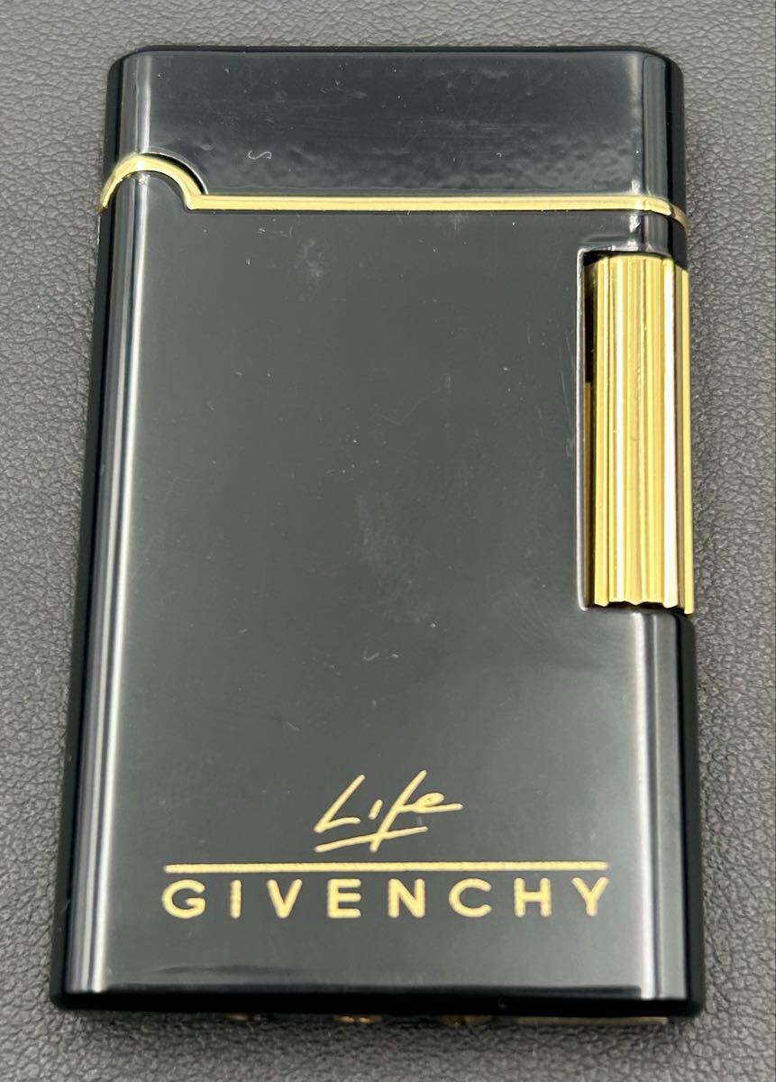 【2875】 GIVENCHY ジバンシー　ライフ　ガスライター 喫煙具　着火未確認　（m6.1）