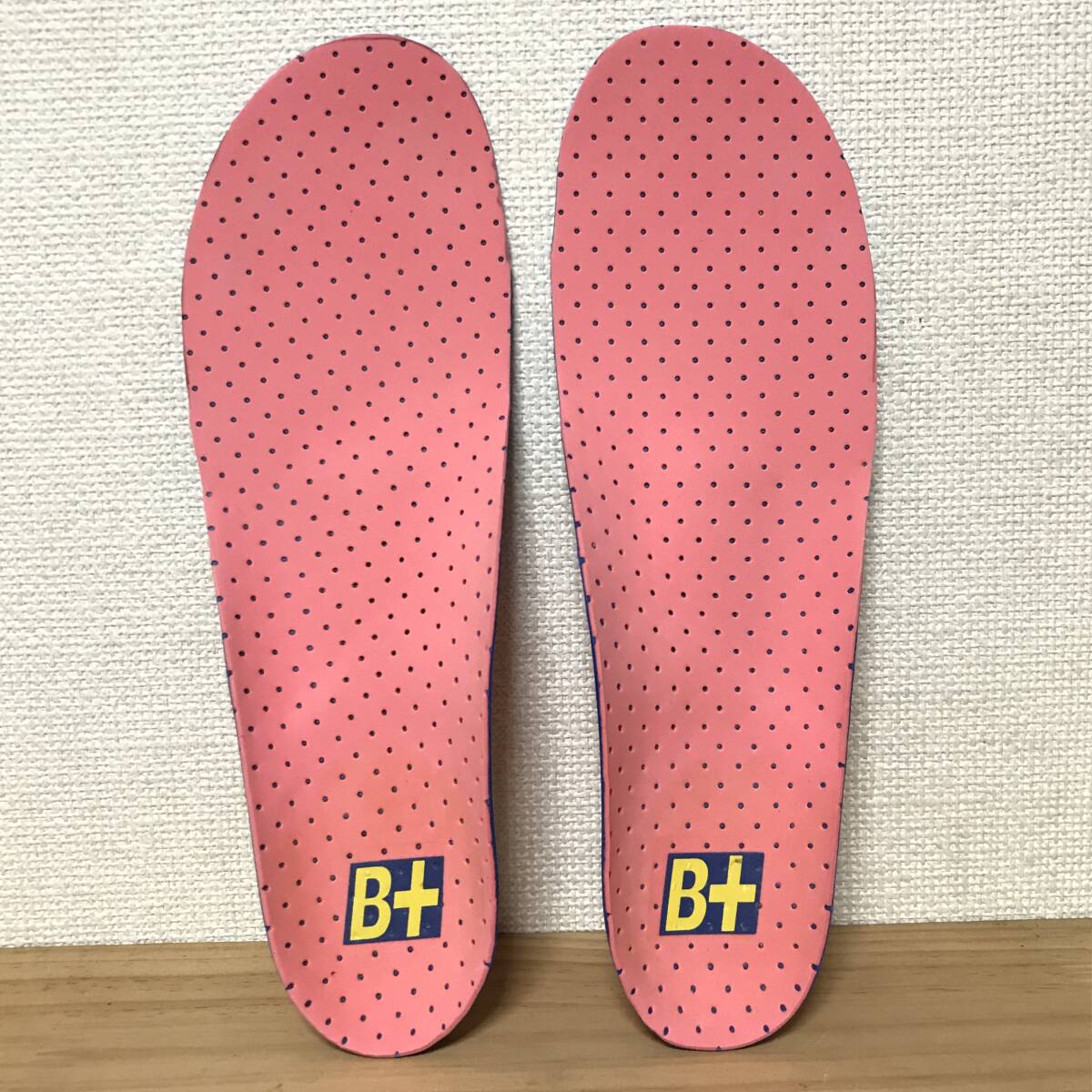 美品◆B+インソール M 中敷き ホシノ ピンク ビープラス スノーボード スキー トレッキング 登山靴 スポーツ 27.0cm 27cm