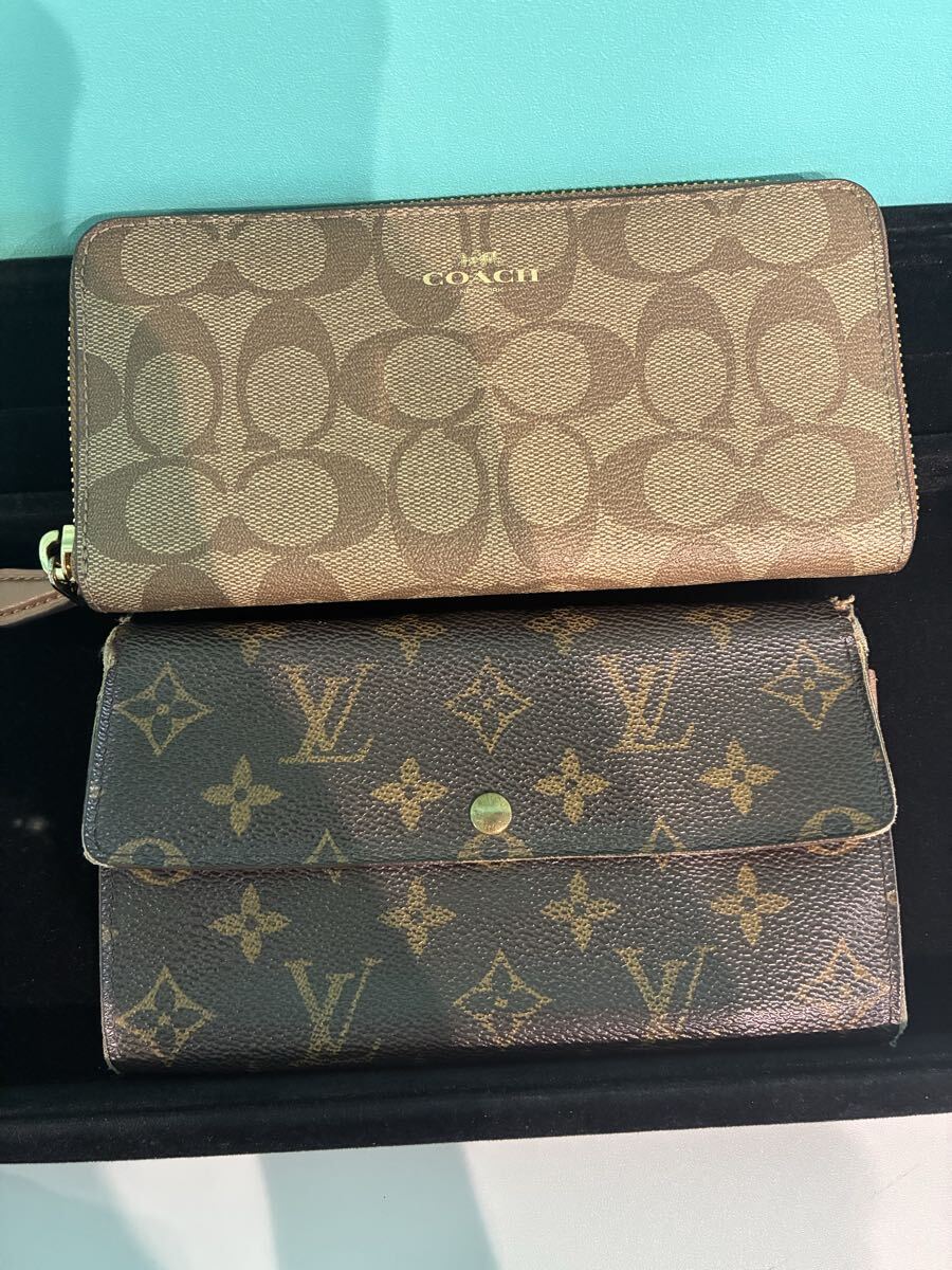 ルイ・ヴィトン COACH 長財布 シグネチャー 旧サラ ラウンドファスナー ジャンク品　まとめ2点