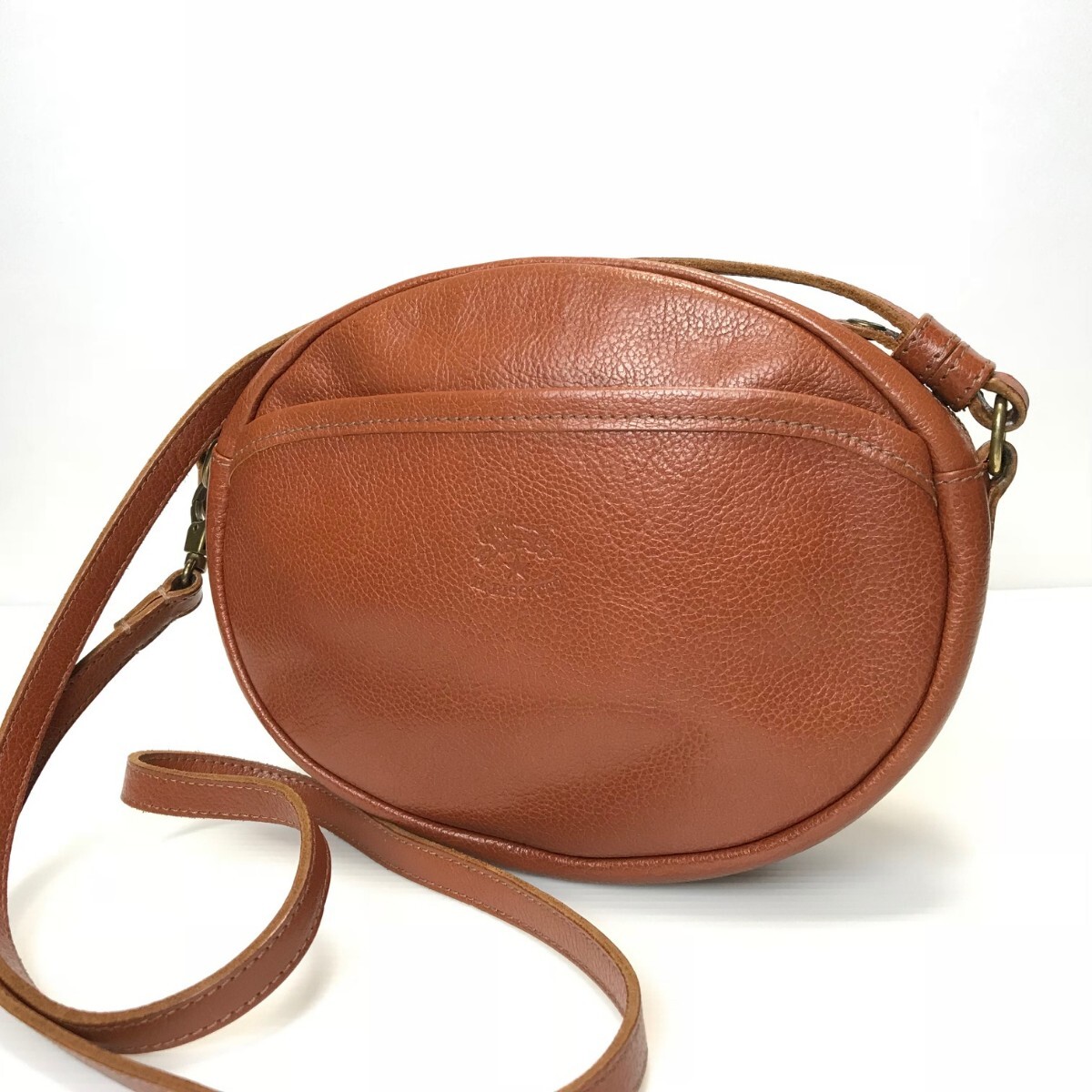 美品☆イルビゾンテ IL BISONTE ☆ レザー ショルダーバッグ /クロスボディバッグ/ BCR297PV0001 /定価:50,600円/ブラウン/レディース