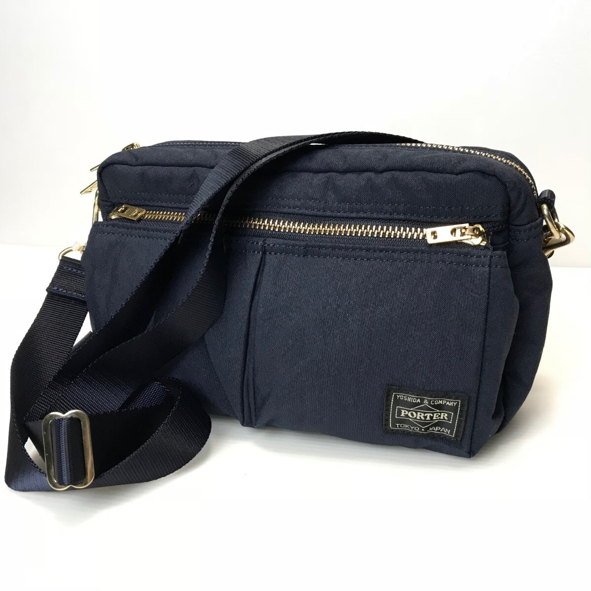 美品☆PORTER ポーター ☆ DRAFT ドラフト /ショルダーバッグ/656-06175/定価:¥35,200/ネイビー/男女兼用