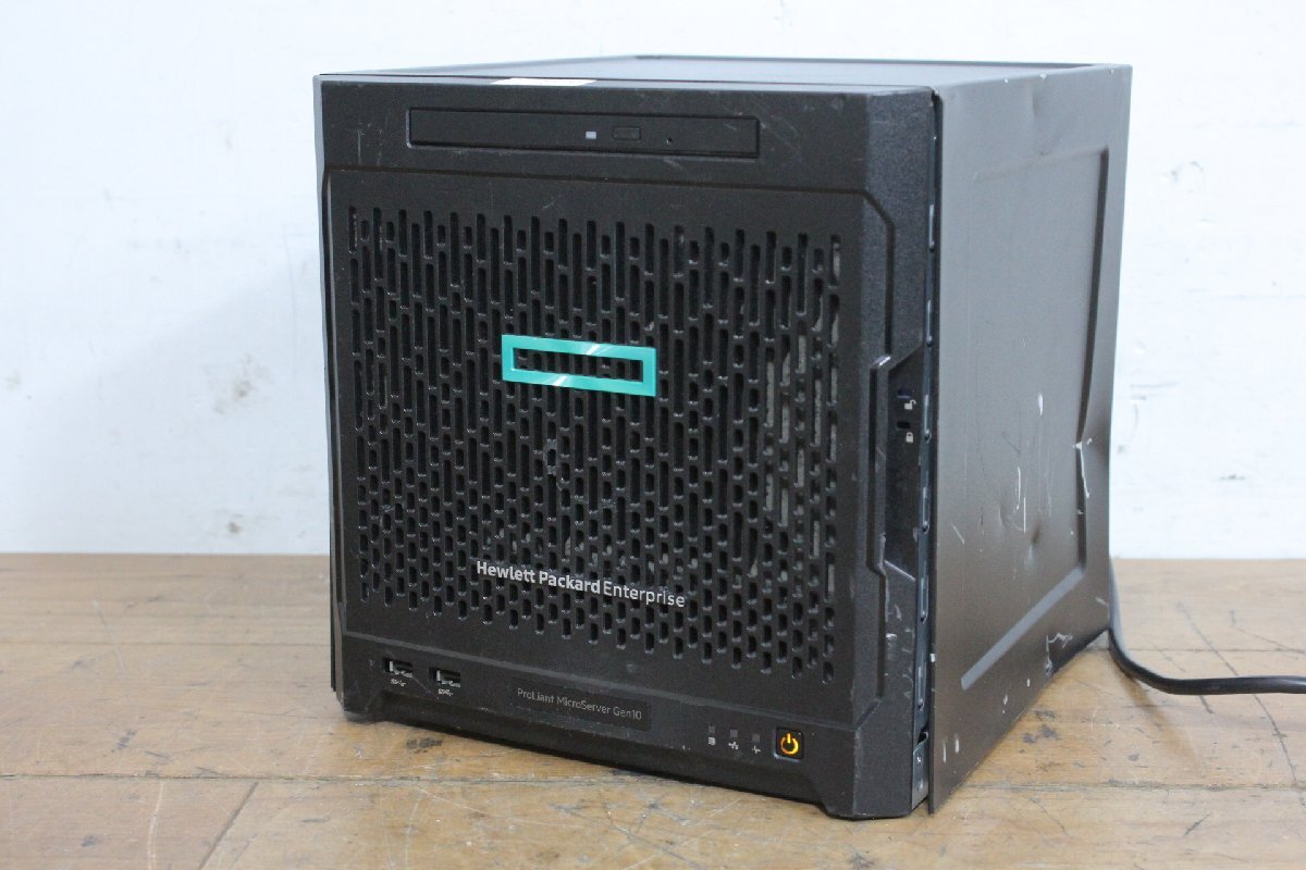 ☆【3F0612-5】 ヒューレットパッカード NASケース サーバー TPS-F022 ② 100V AMD OX3421AAY43KA ? メモリ未確認 HDDなし ジャンク
