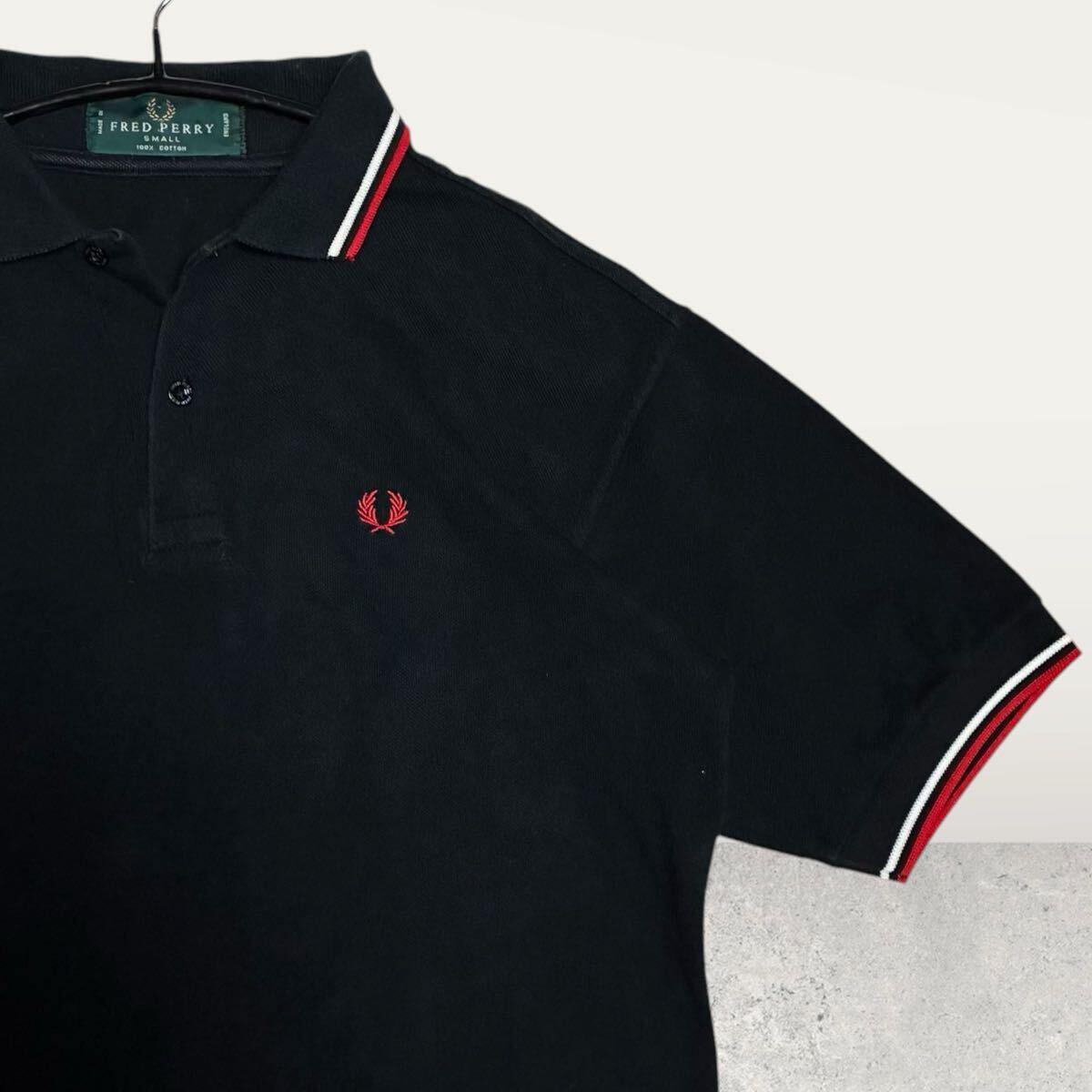 英国製/刺繍!!FRED PERRY フレッドペリー メンズ ポロシャツ トップス 半袖 月桂樹 鹿の子 ライン L 黒 ブラック M1200 イングランド製