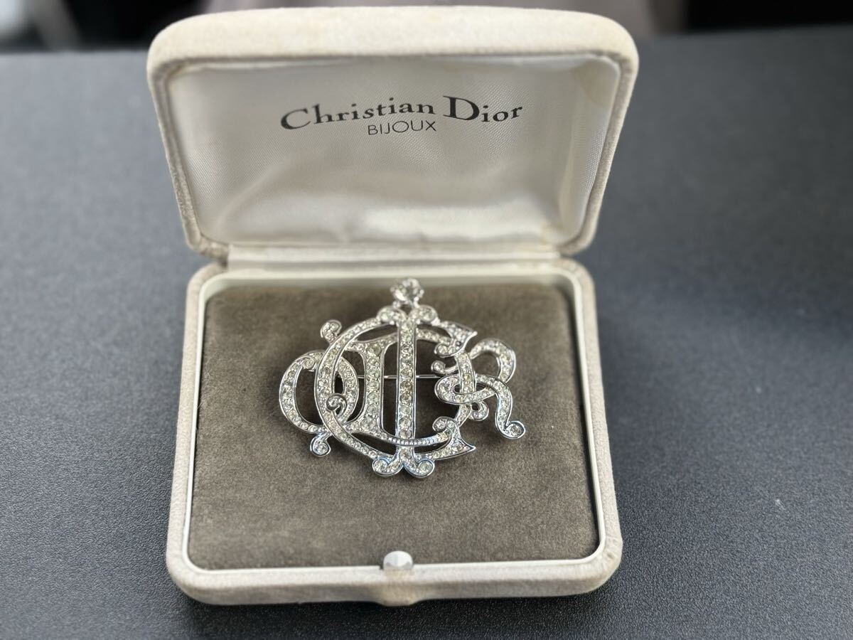 CIhristian Dior エンブレムロゴ・ラインストーン・ブローチ ヴィンテージ