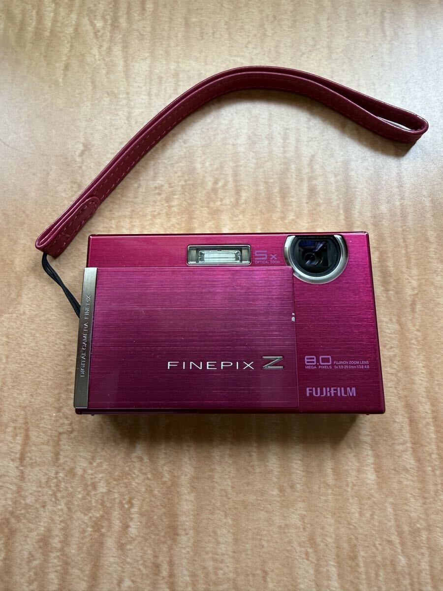 デジカメ　 FUJIFILM FinePix Z100fd ピンク　本体のみ　通電未確認　ジャンク