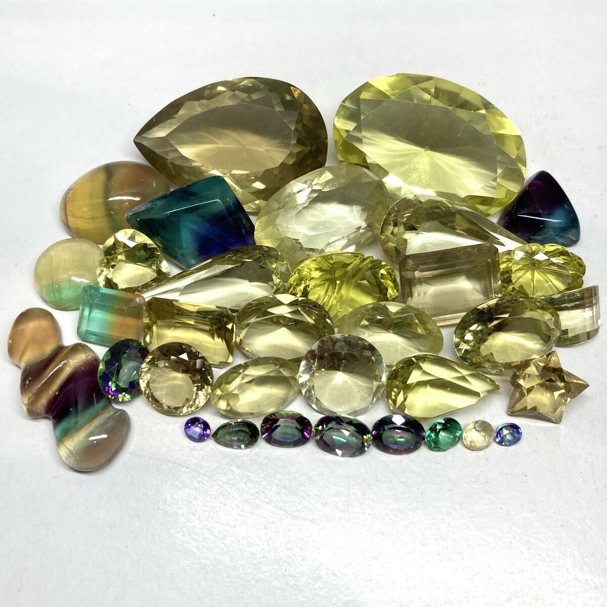 ◆色石おまとめ682ct◆j約136.4g ルース ミスティックトパーズ フルオライト フローライト イエロークォーツ mystic topaz fluorite w4す27