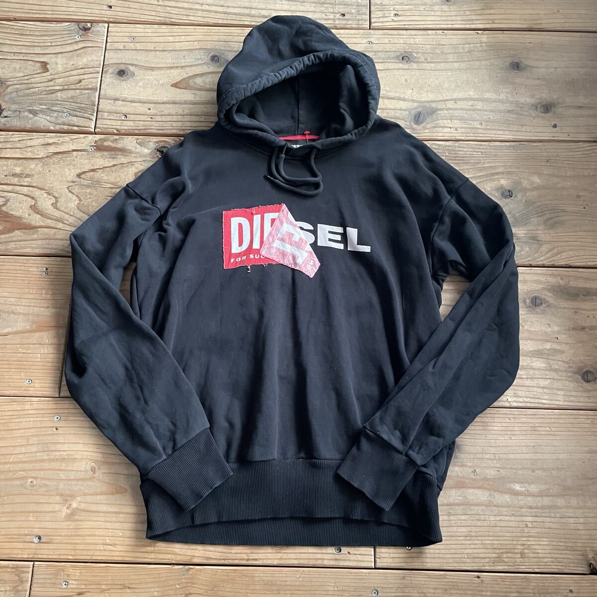 タ-2 DIESEL ディーゼル スウェット M パーカー ブラック トレーナー 黒 フーディー ロゴプリント プルオーバー